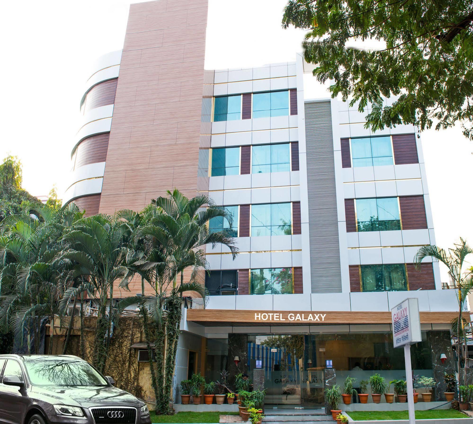 Hotel Galaxy Bombay Extérieur photo